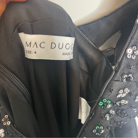 Mac Duggal Black Sequin Sleeveless Formal Evening Gown Special Occasion  Dress - Picture 14 of 14